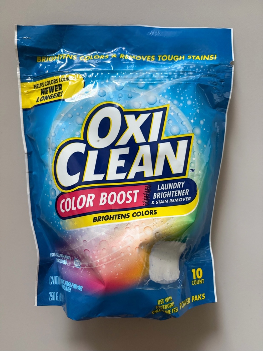 (1) Oxi Clean Color Boost Color Brightener plus Stain Remover 10 Count Power Pak